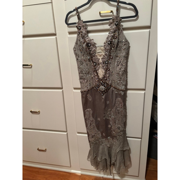 Women's Mandalay Embellished Cocktail Dress Size 4 Taupe Metallic - Picture 5 of 9